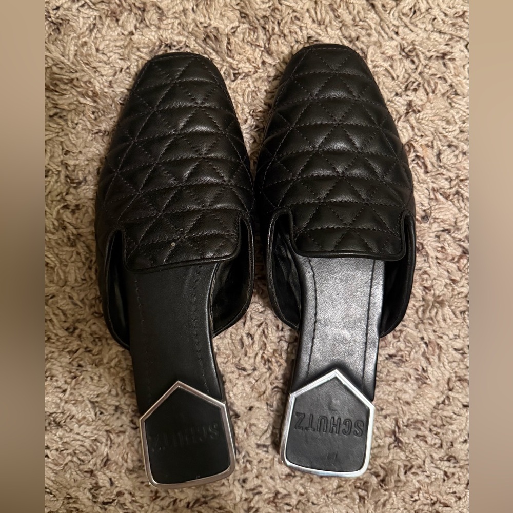 Schutz Adra Quilted Nappa Leather Flat Mule Black Silver Size 7.5 - Picture 3 of 7